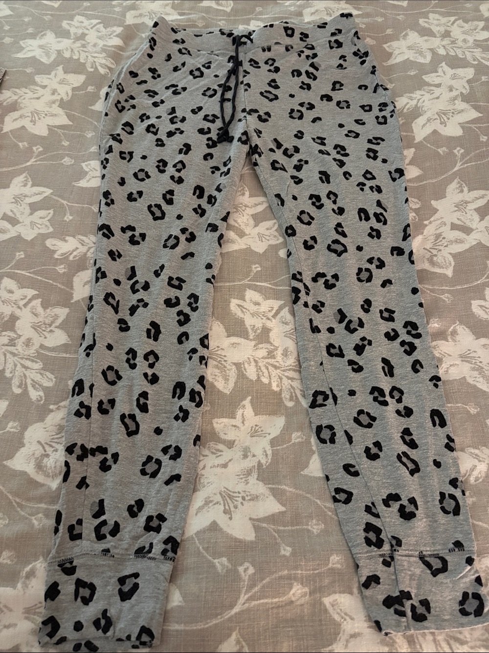 Gray Leopard-Print Lounge Pajama Pants - Women